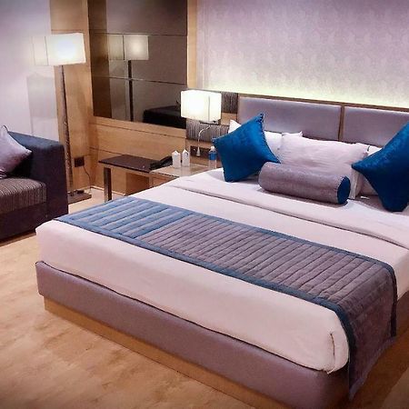 Eagle Motel Rājpura Kültér fotó