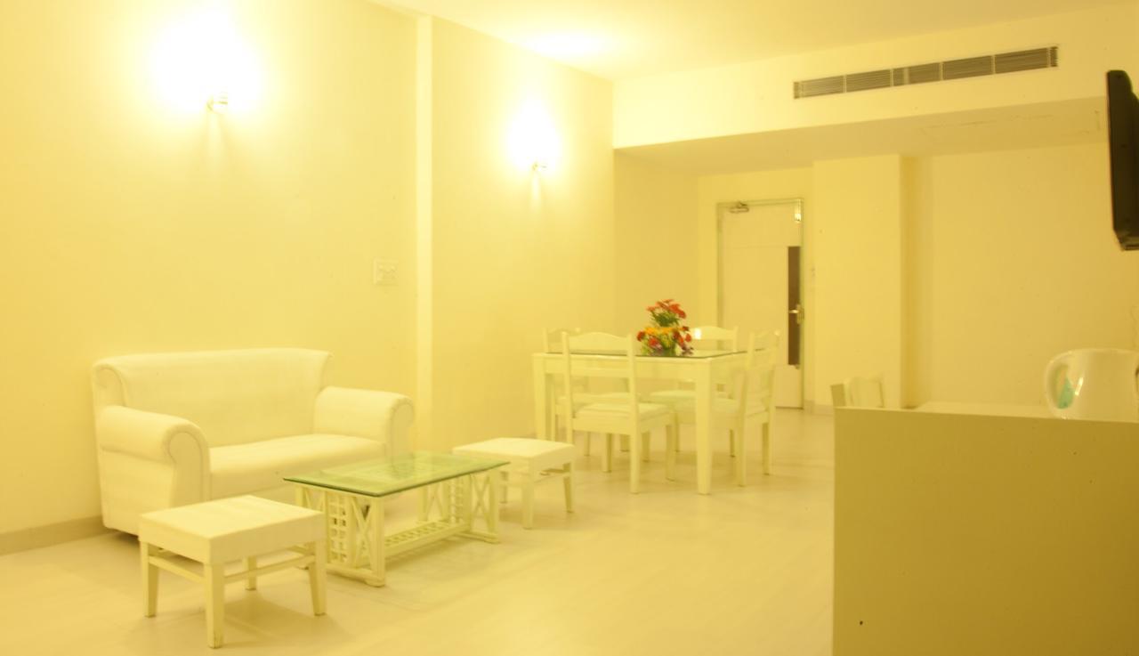 Eagle Motel Rājpura Szoba fotó
