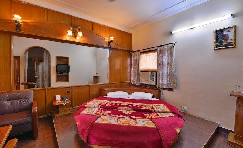 Eagle Motel Rājpura Kültér fotó